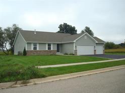 253 Shadow Crossing, Poplar Grove, IL 61065