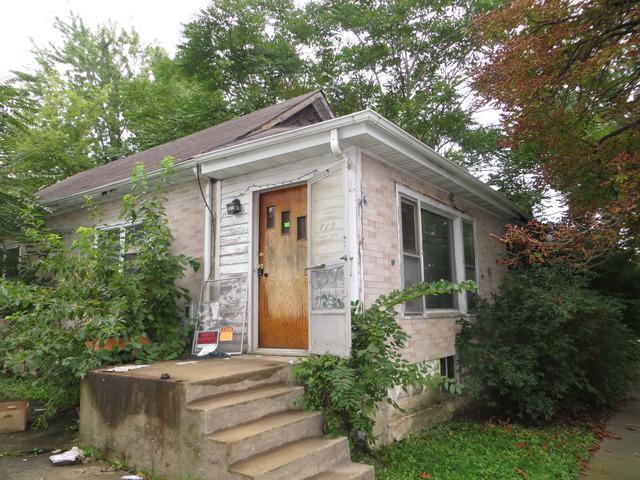 719 Warner Ave., Lemont, IL 60439