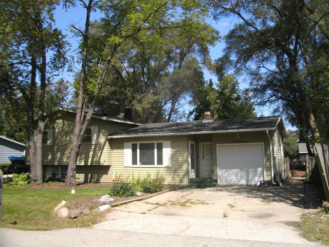 2516 Clara St., Mchenry, IL 60050