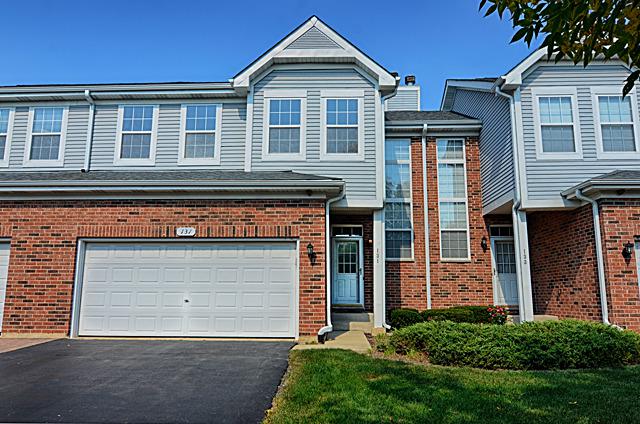 131 Chestnut Hills Cir., Burr Ridge, IL 60527