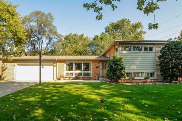 338 W Pleasant Hill Blvd., Palatine, IL 60067