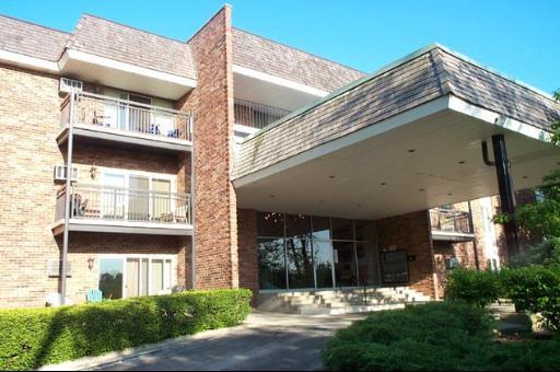 3913 Saratoga Ave. #G-308, Downers Grove, IL 60515