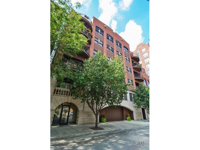 1426 N Orleans St. #302, Chicago, IL 60610