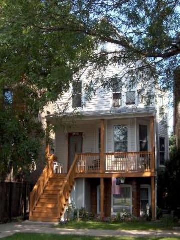2870 W Henderson St., Chicago, IL 60618
