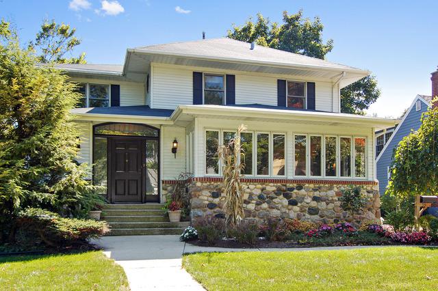 591 Phillips Ave., Glen Ellyn, IL 60137