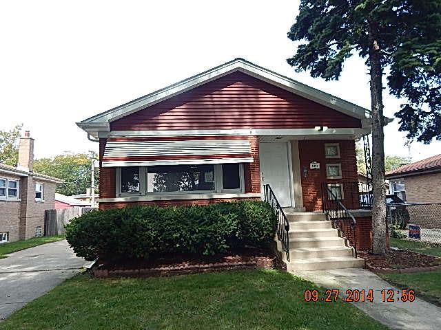 4924 Harnew Rd., Oak Lawn, IL 60453