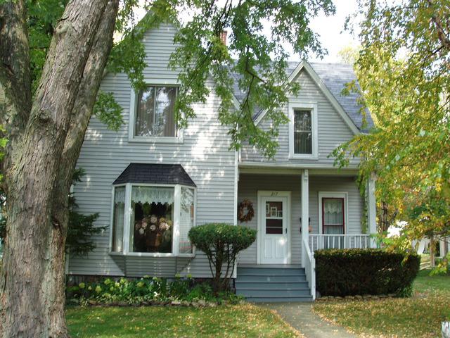217 Gurler St., Dekalb, IL 60115