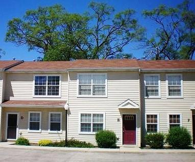 661 W Liberty St. #E, Wauconda, IL 60084