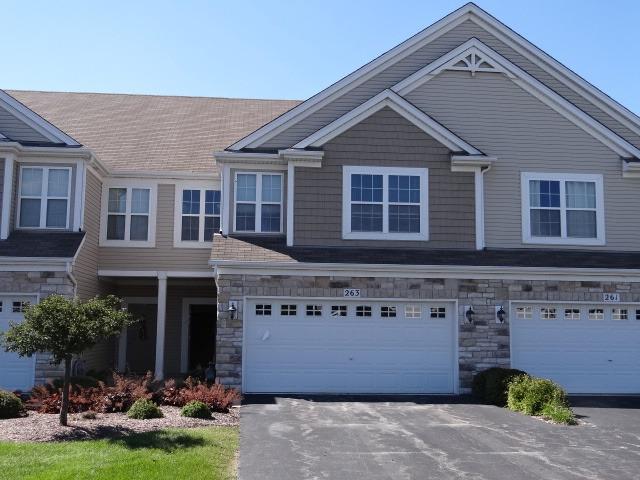 263 Wolverine Dr., Oswego, IL 60543