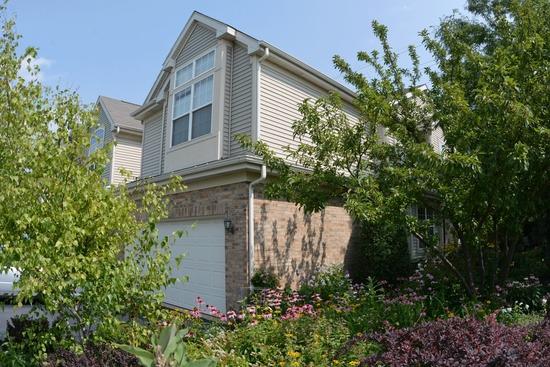 881 Mckenzie Station Dr., Lisle, IL 60532