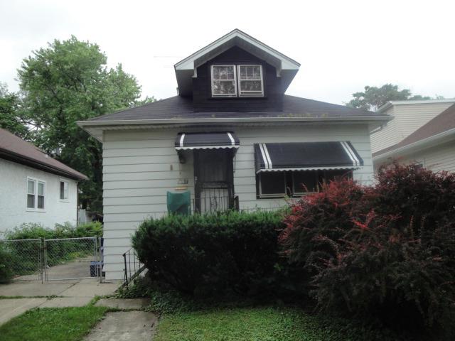 1831 S 22nd Ave., Maywood, IL 60153