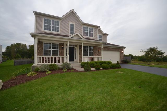 2819 Sweet Clover Way, Wauconda, IL 60084