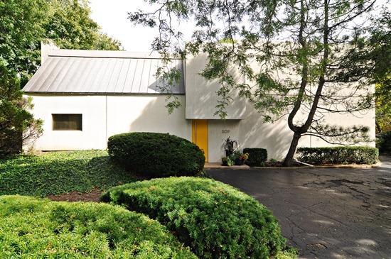 509 N Elmhurst Rd., Prospect Heights, IL 60070