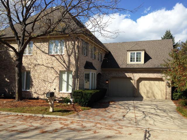 29 Tartan Lakes Way, Westmont, IL 60559