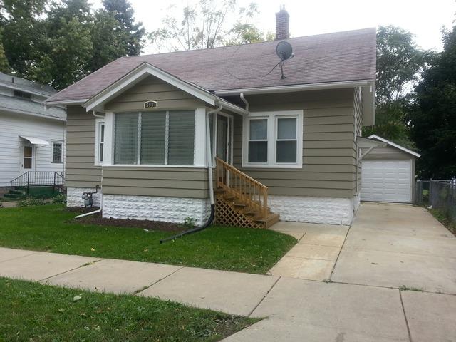556 Plum St., Aurora, IL 60506