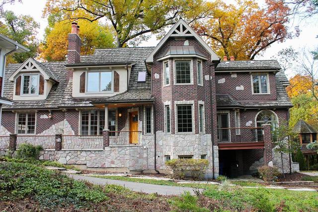 655 Riford Rd., Glen Ellyn, IL 60137