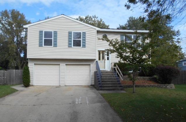 320 La Crosse Dr., Bolingbrook, IL 60440