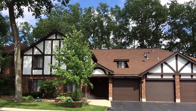 11111 S Cottonwood Dr. #2C, Palos Hills, IL 60465