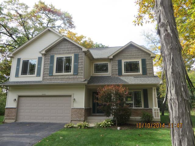 34476 N Hickory Ln., Round Lake, IL 60073