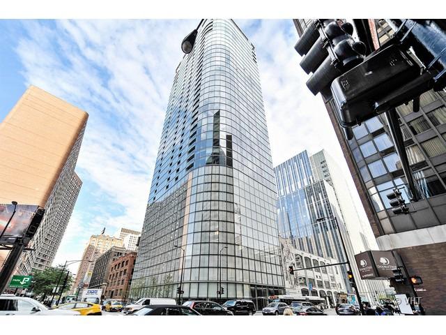 600 N Fairbanks Ct. #1505, Chicago, IL 60611