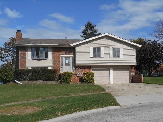 206 Sienna Ct., Schaumburg, IL 60193