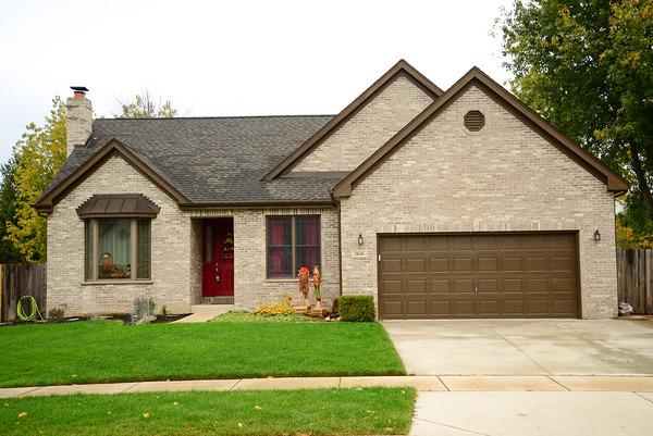 2136 Hammel Ave., Aurora, IL 60504