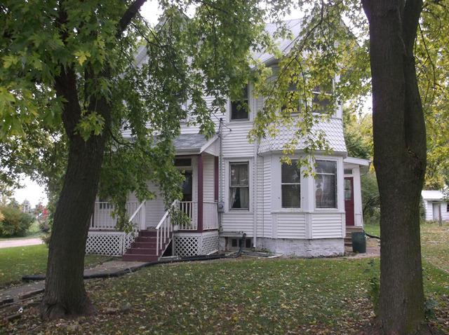 2265 N 3806th Rd., Serena, IL 60549