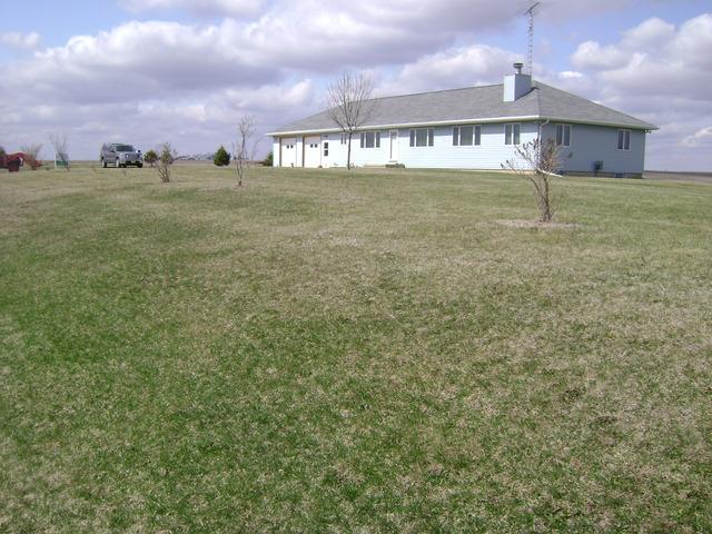 877 N 3450th Rd., Utica, IL 61373