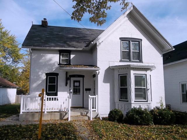 121 W Claremont St., Lanark, IL 61046