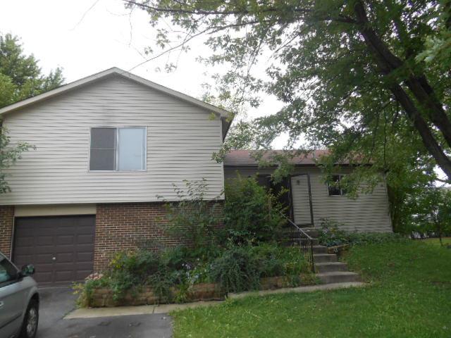 160 Grady Dr., Bolingbrook, IL 60440