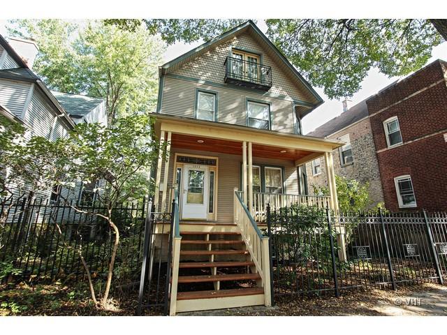 1272 W Victoria St., Chicago, IL 60660