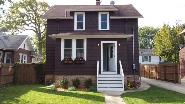 225 Highwood Ave., Highwood, IL 60040