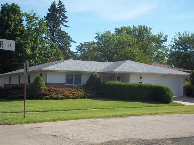 110 W Webster St., Polo, IL 61064
