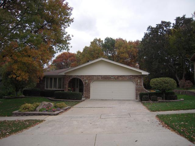 1021 Crestview Dr., Lemont, IL 60439