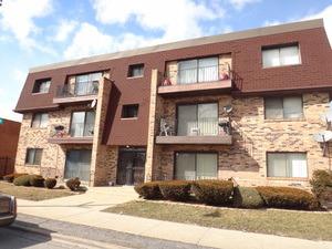 4821 W 109th St. #202, Oak Lawn, IL 60453