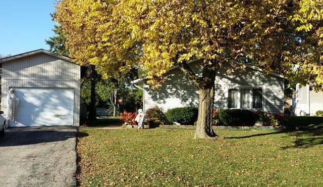 5554 S Stough St., Hinsdale, IL 60521