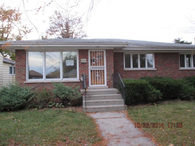 570 Gordon Ave., Calumet City, IL 60409