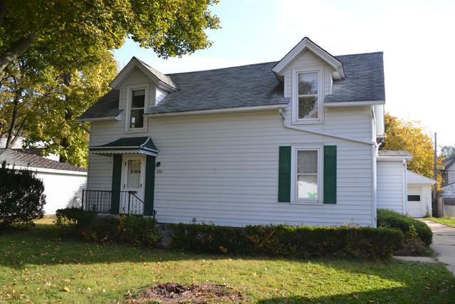 230 Bramer Ave., East Dundee, IL 60118