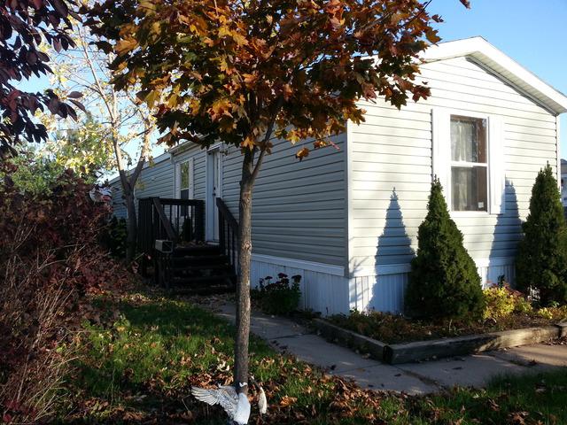 16 W Wasson Rd. #19, Amboy, IL 61310