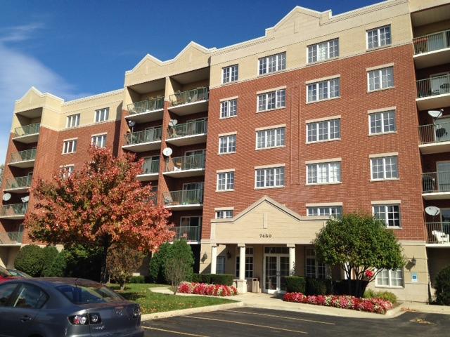 7450 Lincoln Ave. #209, Skokie, IL 60076