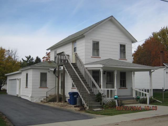 256 Flagg St., Paw Paw, IL 61353