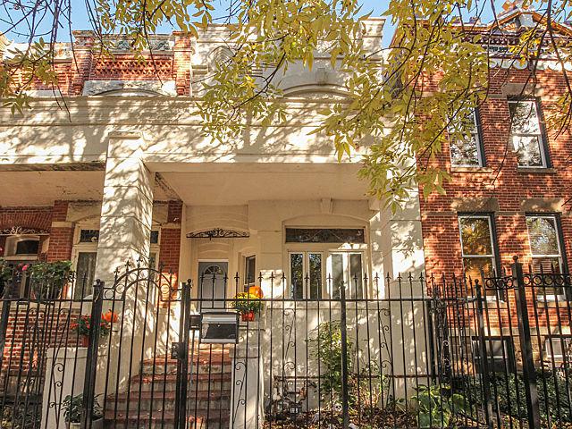 915 S Oakley Blvd., Chicago, IL 60612