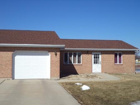 100 Karen Dr. #B, Dwight, IL 60420