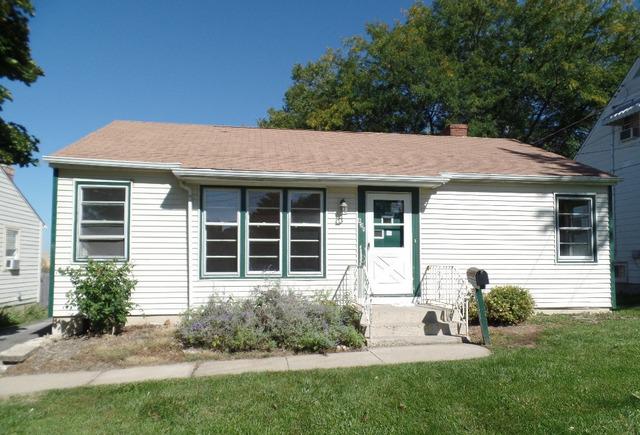 435 Julia St., Lemont, IL 60439