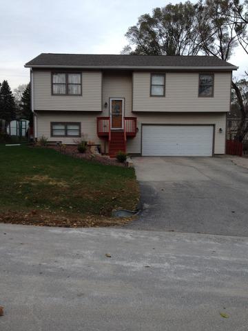 5412 W Highland Dr., Mchenry, IL 60050