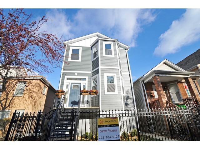 2858 W Palmer St., Chicago, IL 60647