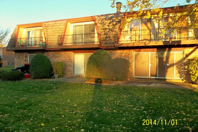 11 Cour D Alene, Palos Hills, IL 60465