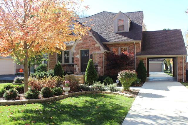 351 S Columbia St., Naperville, IL 60540