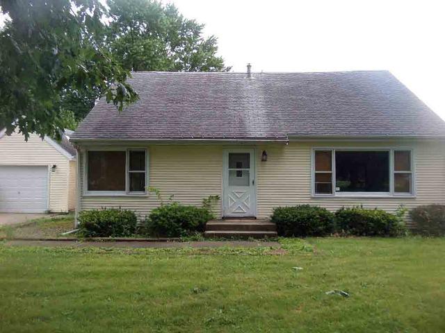 221 E Union St., Seneca, IL 61360