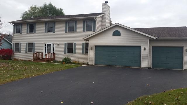 5387 Hawkeye Tr., Machesney Park, IL 60115